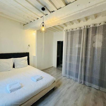 Appartement Spacieux De Charme En Hyper-Centre Caen Exterior photo