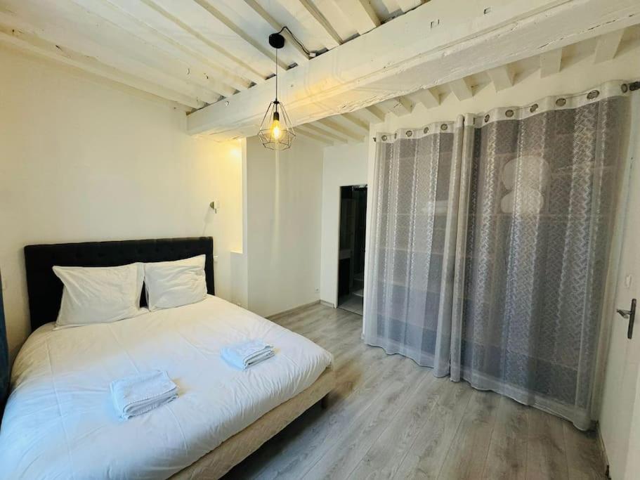Appartement Spacieux De Charme En Hyper-Centre Caen Exterior photo