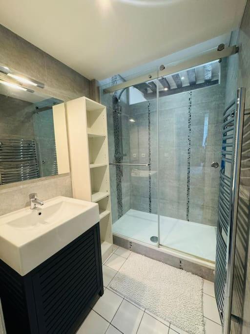 Appartement Spacieux De Charme En Hyper-Centre Caen Exterior photo